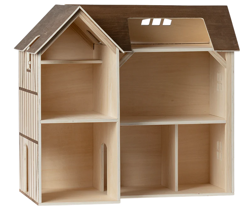 Mouse Hole Farmhouse – Little Barn Baby