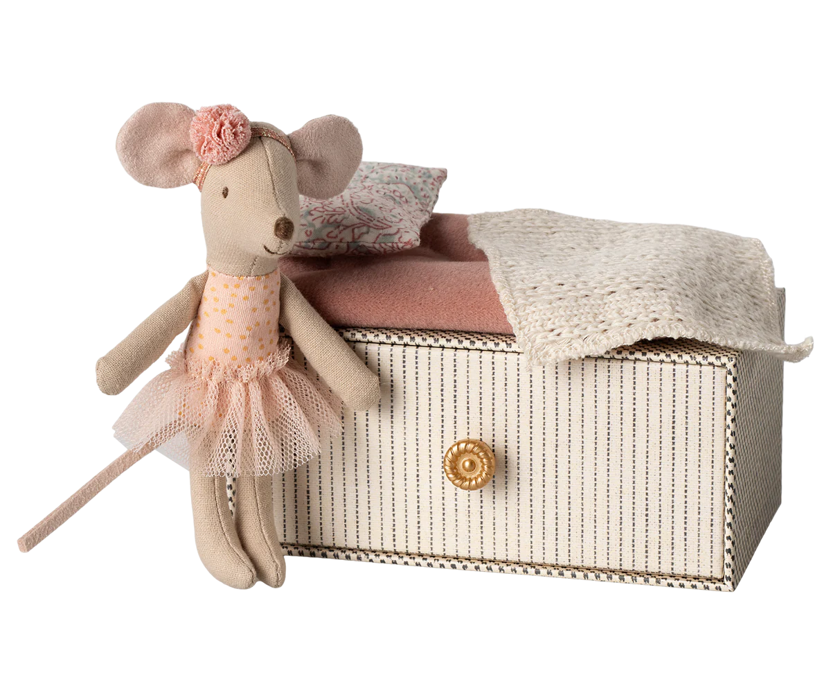 Dance Mouse in Daybed, Little Sister – Little Barn Baby
